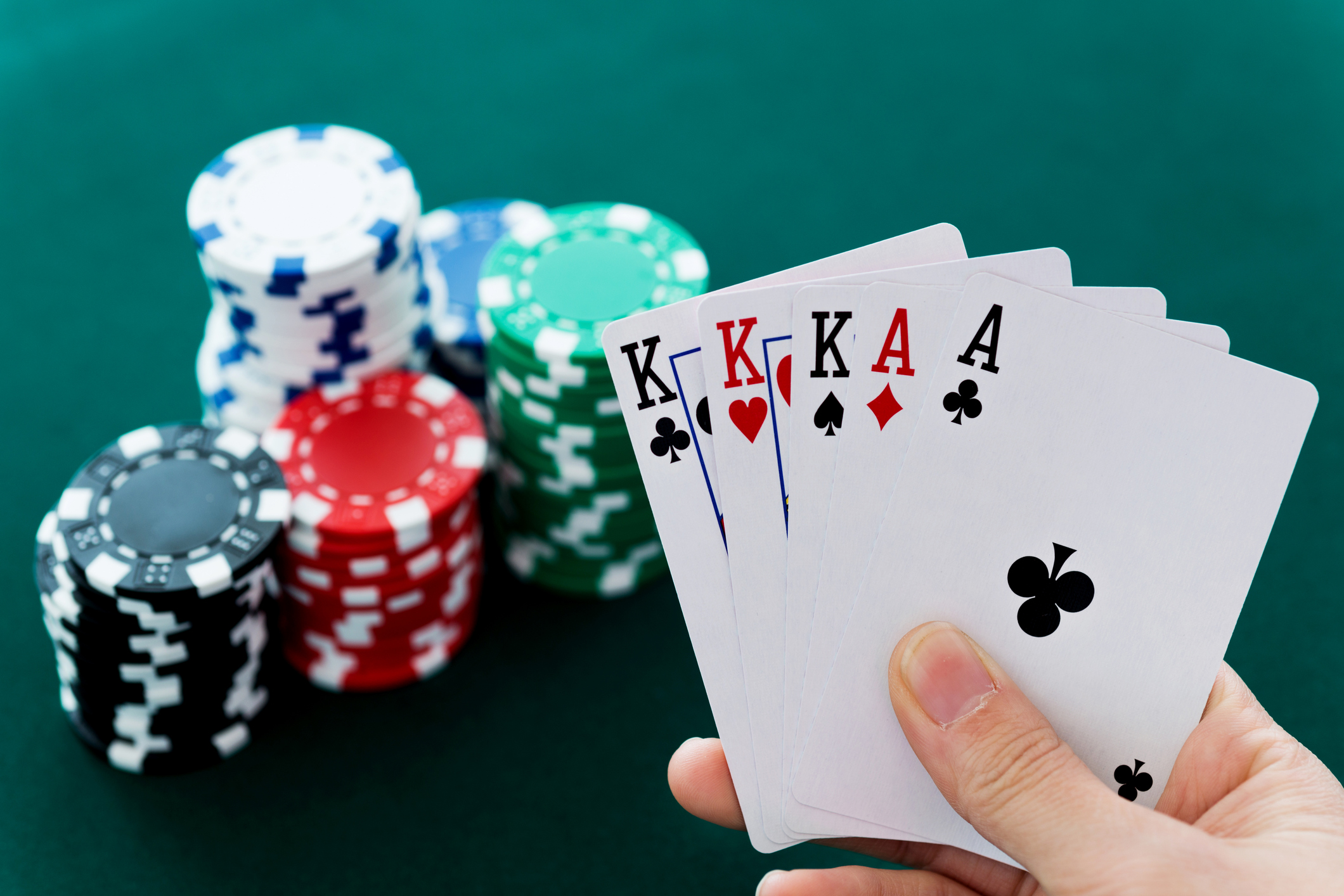 Online Poker Some Tips For Improving Your Gaming Strategies - Online Gaming